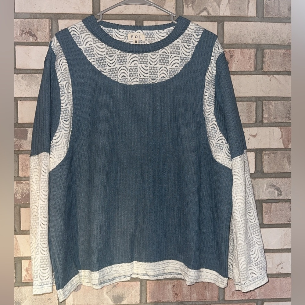 POL NWT Blue and White Lace Shirt Size L - Picture 3 of 9